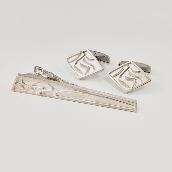 UT | Tarkkanen oy | Korusetti | Solmioneula & Kalvosinnapit | Hopeaa