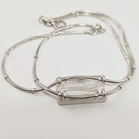 Kalevala koru | rannekoru | Ranneketju | Hopeaa