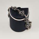 KK | Kalevala Koru | Talon sydän käätykoru | Rannekoru | Hopeaa