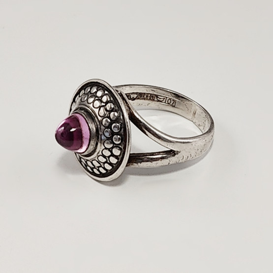 E.Granit & co.| Erik Granit |  vintage Sormus liilalla kivellä |  Hopeaa -67