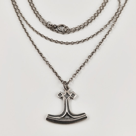 KK | Kalevala Koru | pieni Torin Vasara RIIPUS | Kaulakoru | Hopeaa 