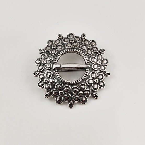 Kalevala koru | LOVIISAN Solki | Rintakoru | Hopeaa