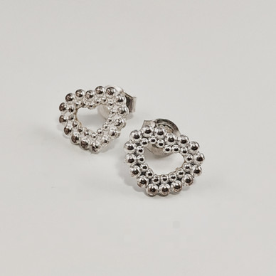 Kalevala Koru |  Tiina Arkko | VALOISA Sydän KORVAKORUT | Hopeaa