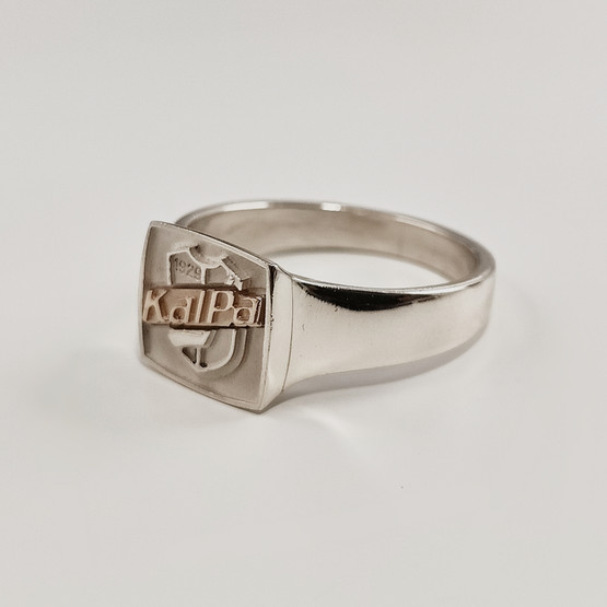 Saurum oy, Kuopio | KALPA  |  Jääkiekko Sormus | Kantasormus | 22mm | Hopeaa 