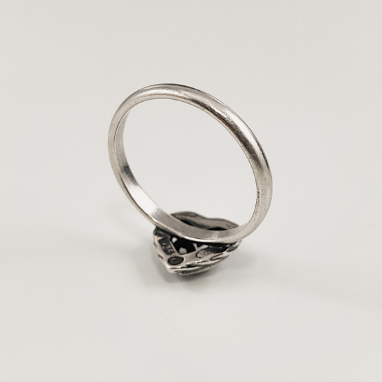 Kalevala koru | Talon sydän sormus | 18mm | Hopeaa