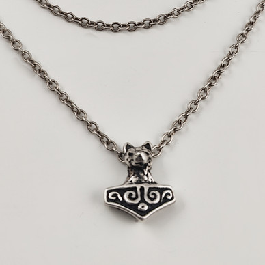 Kalevala Koru | Kaisaleena Mäkelä | Pikku KETTU riipus | Kaulakoru | Hopeaa