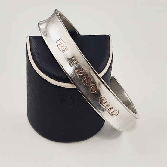 TIFFANY & CO. | Rannekoru 1837 | 925 Hopeaa