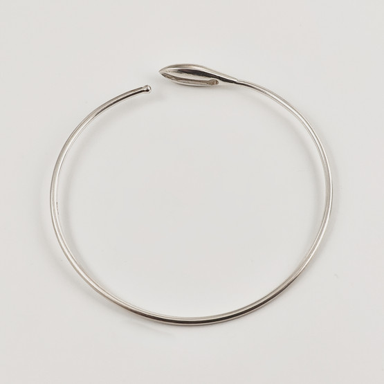 Kalevala Koru | Kirsti Doukas | Doris RANNERENGAS |  Rannekoru | Hopeaa