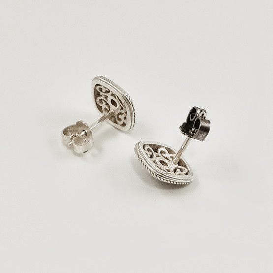 KK | Kalevala Koru | Roosanauha Filigraani KORVAKORUT |  | Hopeaa 