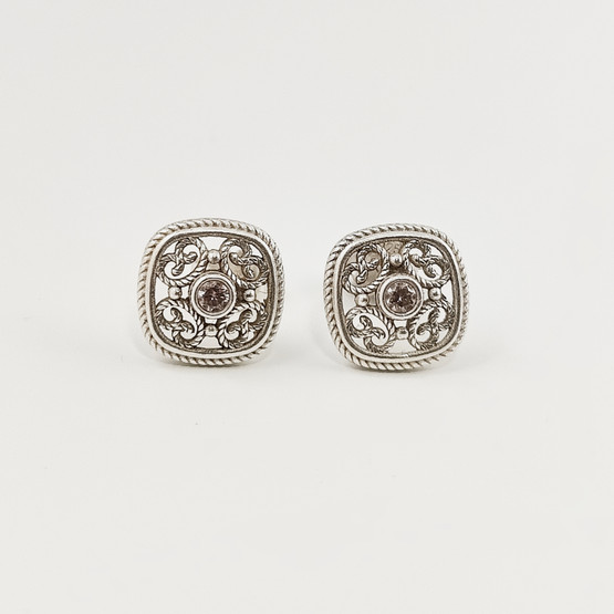 KK | Kalevala Koru | Roosanauha Filigraani KORVAKORUT |  | Hopeaa 