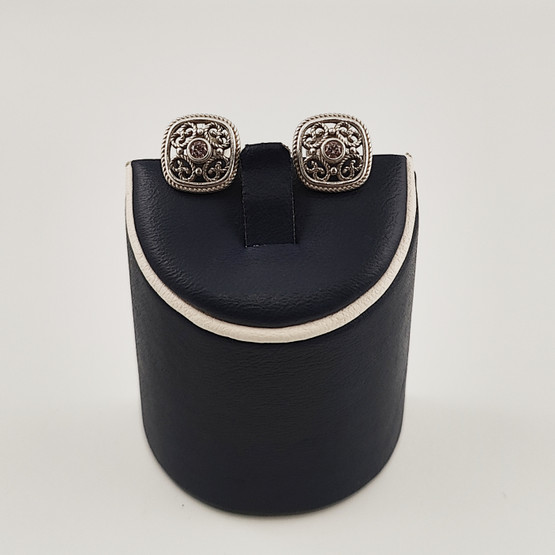 KK | Kalevala Koru | Roosanauha Filigraani KORVAKORUT |  | Hopeaa 