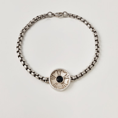 Kalevala Koru | Kirsti Doukas | Ruusu Rannekoru | Spektroliitti | Hopeaa