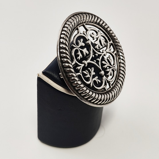 Kalevala Koru | Tuukkalan Solki | Rintakoru | 925 Hopeaa -84