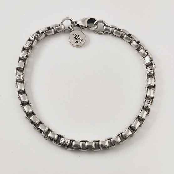 Kalevala koru | VÄINÖ Rannekoru | Hopeaa