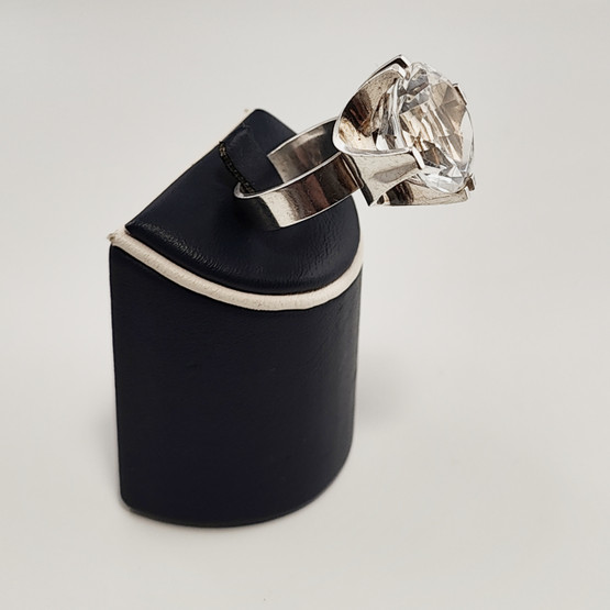 Kupittaan Kulta oy | Elis Kauppi | Vuorikide Sormus | Hopeaa 