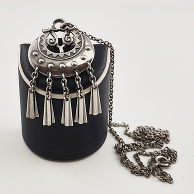 Kalevala Koru | (keskikoko) KUUTAR riipus | Kaulakoru | Hopeaa -96