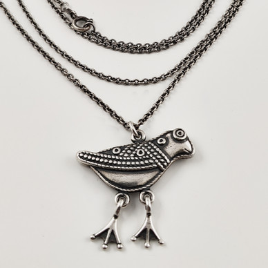 Kalevala Koru | (keskikoko) Hattulan Lintu Riipus | Kaulakoru |  Hopeaa -93