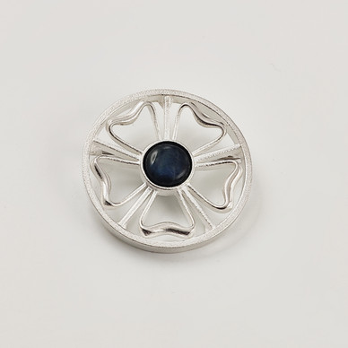 Kalevala Jewelry  | Kirsti Doukas | ´Rose ´Brooch | Spectrolite |Sterling