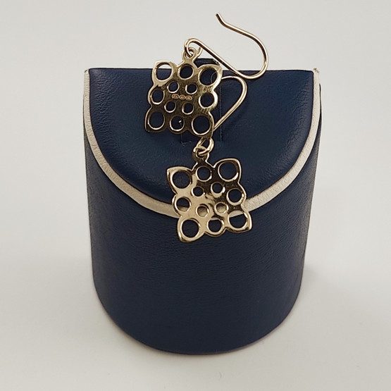 Kultakeskus oy, Finland | Liisa Vitali | LACE  earrings | 585 Gold