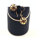 NW | Liisa Vitali | Lady Bug  -earrings | 585 Gold -77