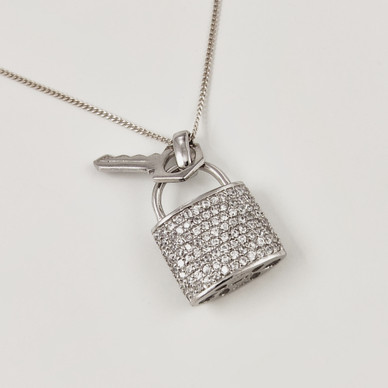 Lukko + Avain -RIIPUS | Kaulakoru kirkkailla kivillä | 926 hopeaa