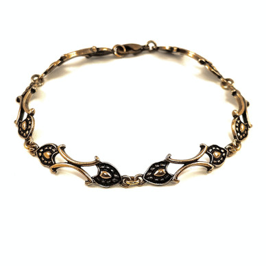 Kalevala Jewelry | HELINÄ bracelet | Bronze
