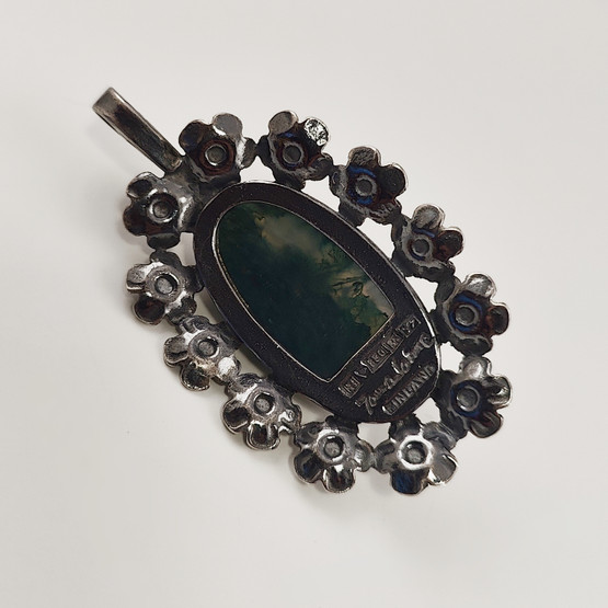 Turun hopea oy | Jorma Laine | (iso)  Lemmikki riipus | Sammalakaatti | Hopeaa -76