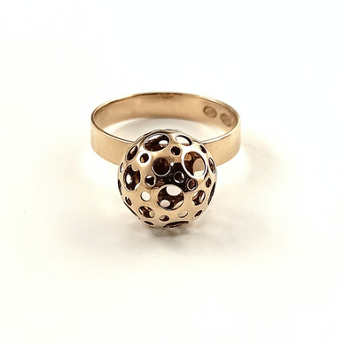 Kultakeskus oy | Liisa Vitali | 'Ladybug' -Ring | 12mm lace ball | 585 Gold -73