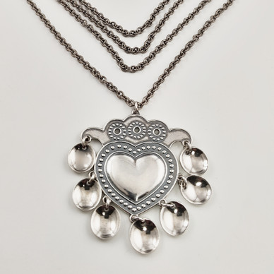 Kalevala Koru | Solki-320  | SALT riipus | Kaulakoru | Hopeaa -94