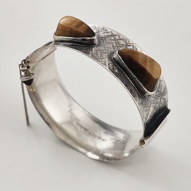 VALIOKORU , Laila Tavilehto | Finnish vintage bracelet | Tiger eye -stones | Silver -63