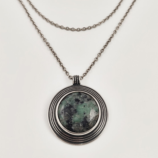 Kalevala Koru | Riipus -1643 | KAULAKORU  | Hopeaa -94