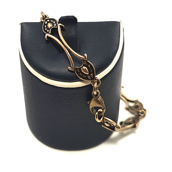 Kalevala Jewelry | HELINÄ bracelet | Bronze
