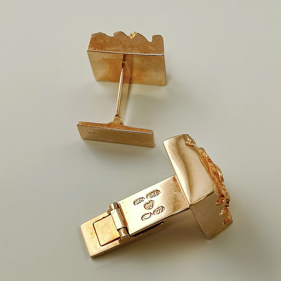 Lapponia Jewelry | Björn Weckström ,|'Ounas / Mountains' cufflinks | 585 gold -67