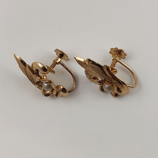 Finnish vintage FLOWER Earrings | Screw locks | Gold-plated Sterling