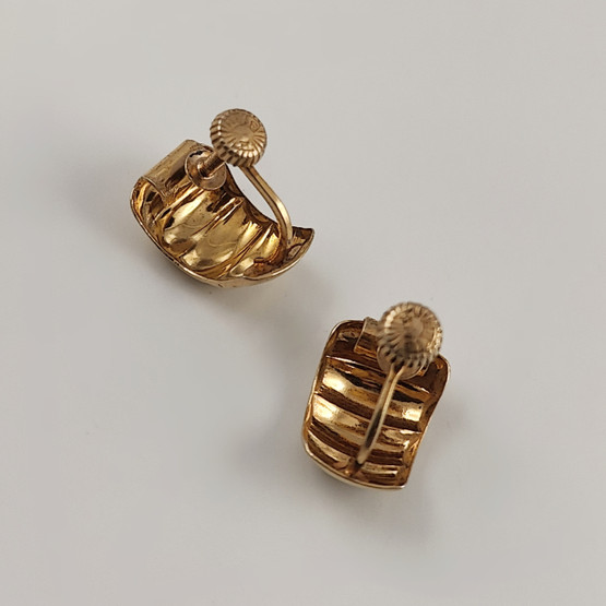 Kupittaan Kulta |  Elis Kauppi |  FLOWER Earrings | Screw locks | Gold-plated Sterling