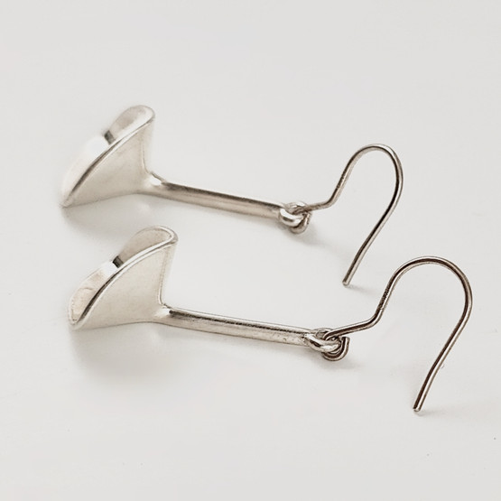 Kalevala Jewelry | Designer Erja Hirvi | ´WIND´earrings |  925 Sterling