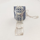 Kultasepät Salovaara , iso riipus + ketju, Hopeaa