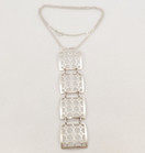 Kultasepät Salovaara , iso riipus + ketju, Hopeaa