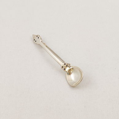 Kalevala koru, 'Lusikka' -Solki , Hopeaa