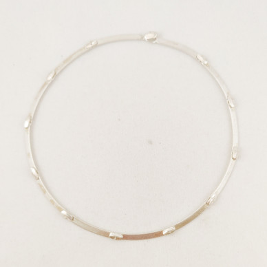 BW / Lapponia koru, Labyrintti kaulakoru, Hopeaa -84