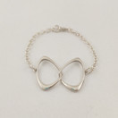 Kalevala Koru, Hopeasiipi Rannekoru, Hopeaa 