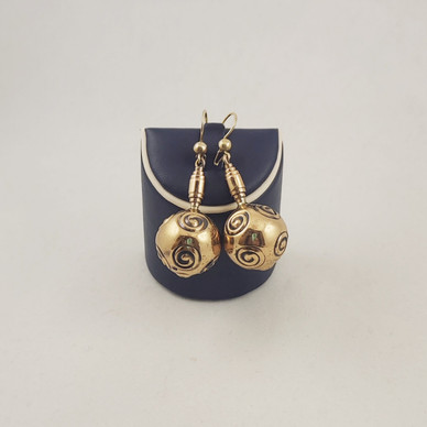 Kalevala Koru, Halikon kääty Korvakorut, Spiraali , Pronssia