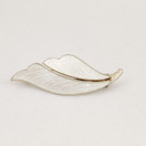 Prestin Kulta- ja kellosepänliike, Kokkola. Emaloitu Rintakoru , Hopeaa