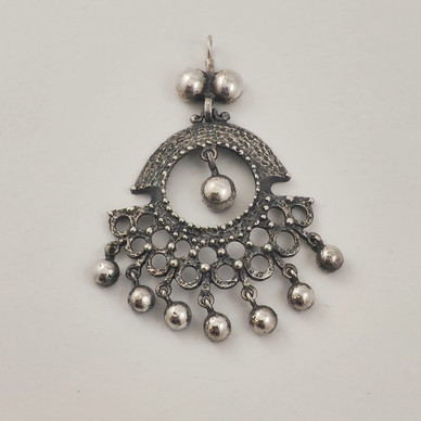 AKT / Tammen koru ,  (iso) Riipus , 830 Hopeaa