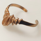 Jasmine Jewels, Rannekoru, Pronssia