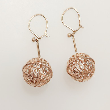 Olof Sjöblom, Helsinki,Finland, Earrings , 14c Gold