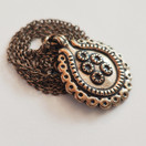 Kalevala Koru, Riipus-914, Pudasjärvi , Kaulakoru , Pronssia