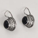 Kalevala koru | Uskelan  Korvakorut | malli-287 | spektroliitit | Hopeaa