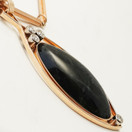 Elis Kauppi, Huikea Spektroliitti/ Timantti -Riipus , Kaulakoru,  Kultaa 