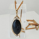 Elis Kauppi, Huikea Spektroliitti/ Timantti -Riipus , Kaulakoru,  Kultaa 